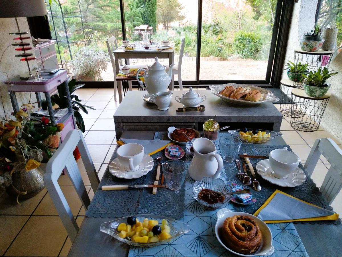 Chambre Independante Piscine, Parc, Cuisine... Brezilhac ภายนอก รูปภาพ